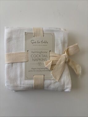 NWT Sur La Table 100% Cotton Cocktail Napkins  Set of 6, WHITE